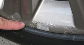 掉漆.jpg 掉漆.jpg